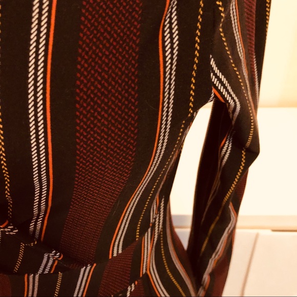 💃🏼AMAZING STRIPES WRAP DRESS! - Picture 5 of 7